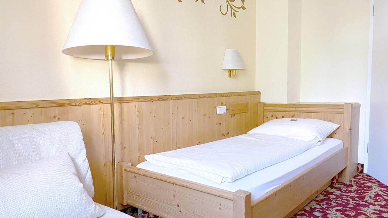 Landgasthof Rebstock Weil Am Rhein / Basel Extérieur photo
